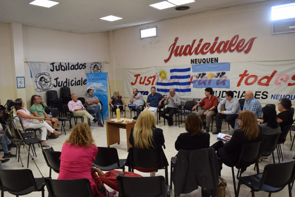 visita funcionarios uruguay sejun3