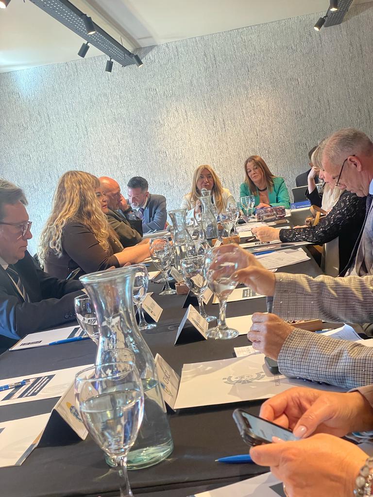 asamblea fam ushuaia2 (2)