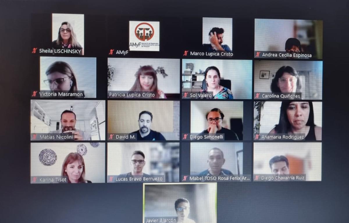 reunion nueva comision directiva amyf 2811