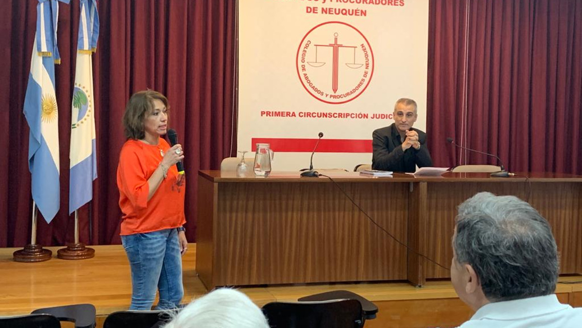 presentacion libro  Diego H. Piedrabuena1