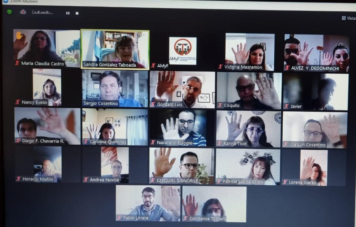 asamblea asociados amyf 171121b