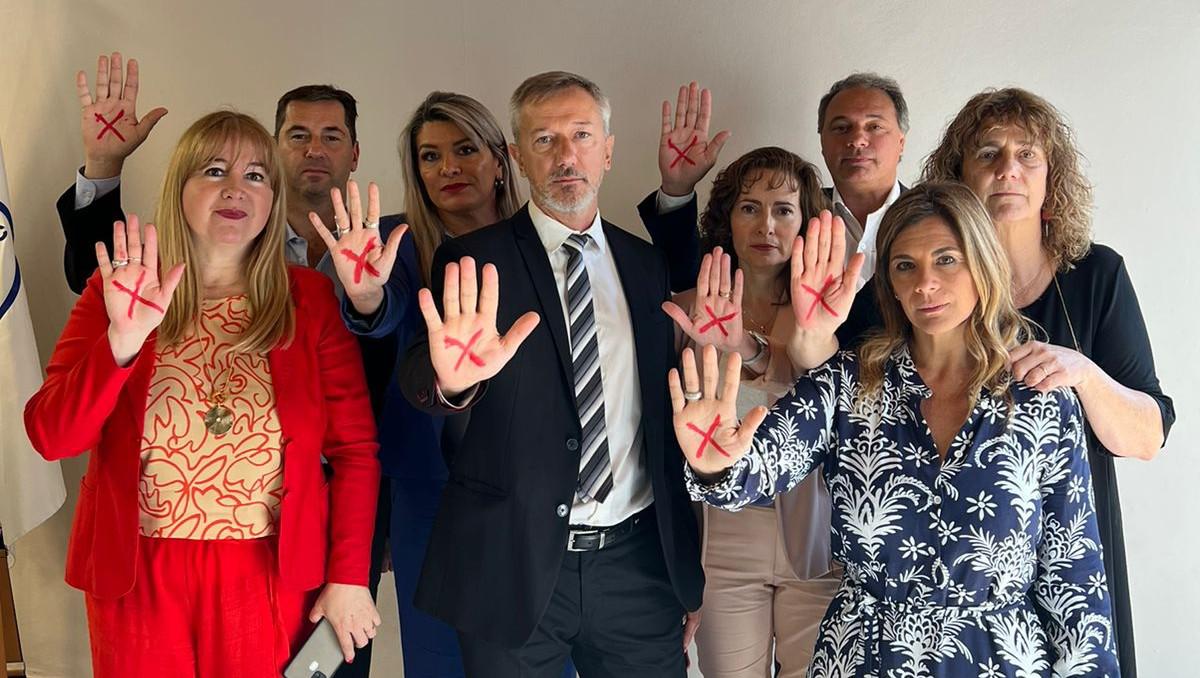 campaña basta violencia genero fam 01