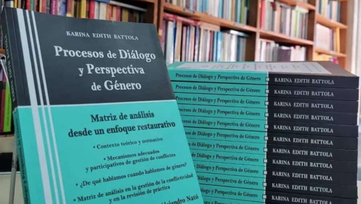 libro karina battola