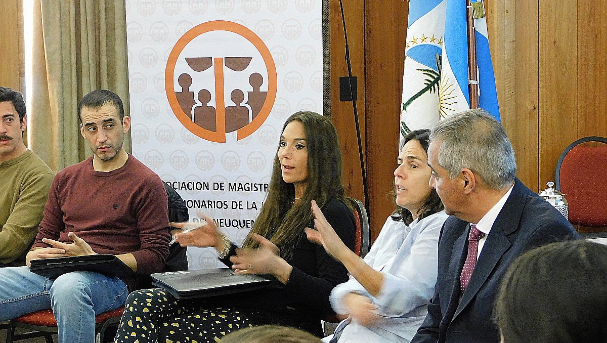 taller especial honorarios05