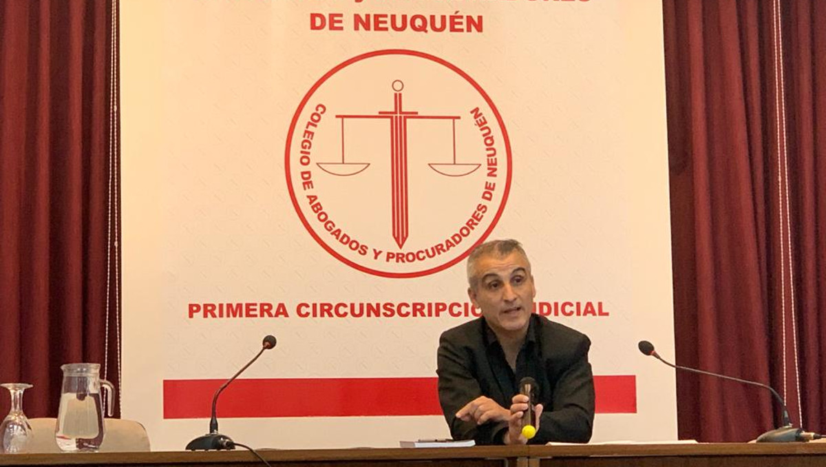 presentacion libro Diego H. Piedrabuena