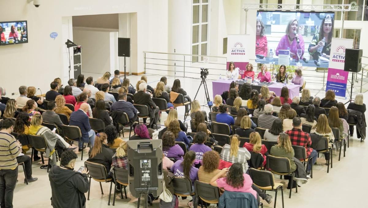 presentacion libro perspectivas genero legislatura01