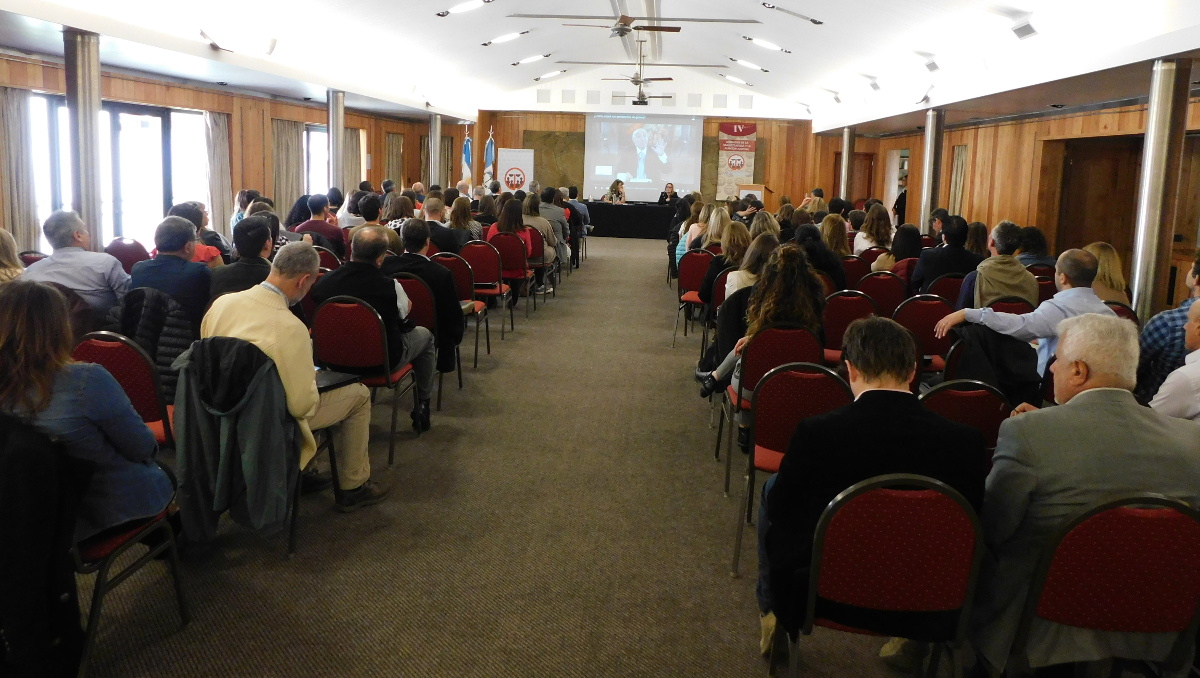 conferencia juzgar perspectiva genero gennari03
